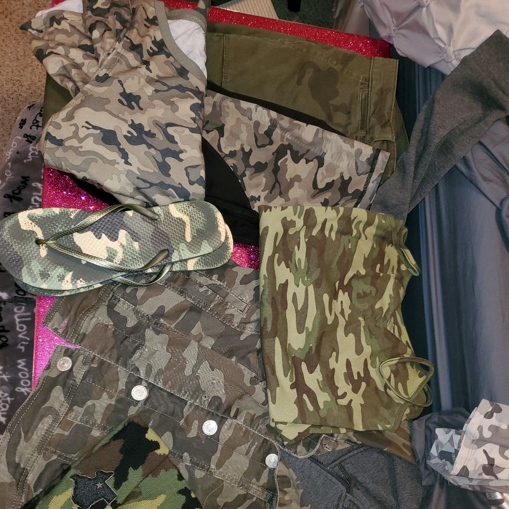 Camo Bundle - Picture 3 of 4